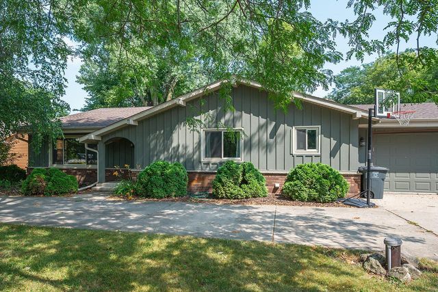 26022 Windermere DRIVE, Wind Lake, WI 53185