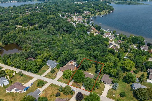 26022 Windermere DRIVE, Wind Lake, WI 53185