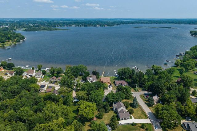 26022 Windermere DRIVE, Wind Lake, WI 53185