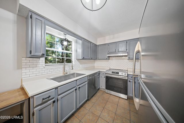 20 Cedar Crest Circle, Beaufort, SC 29907