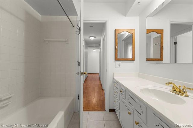 6934 Colonial Drive, Tecumseh, MI 49286