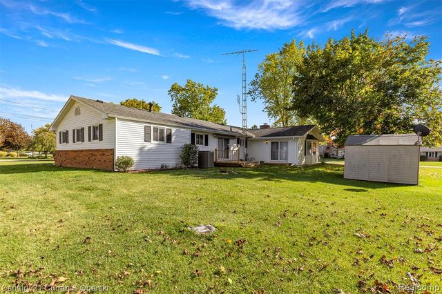 6934 Colonial Drive, Tecumseh, MI 49286