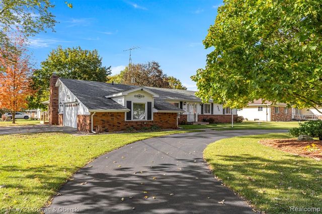 6934 Colonial Drive, Tecumseh, MI 49286