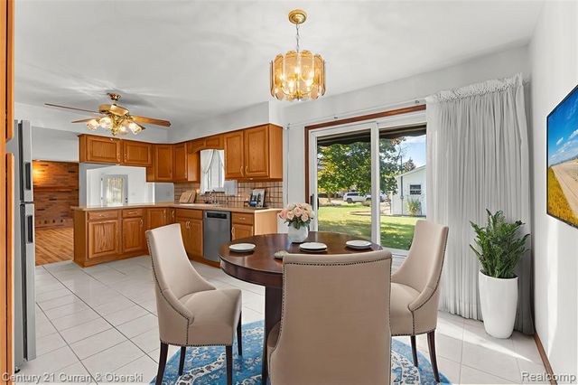 6934 Colonial Drive, Tecumseh, MI 49286