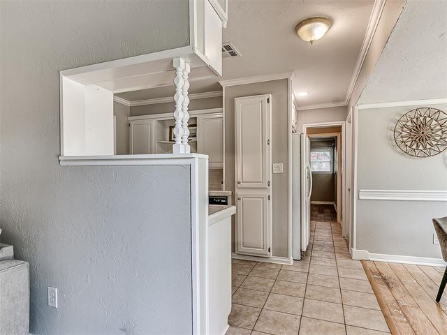 9917 Village Drive, Oklahoma City, OK 73120