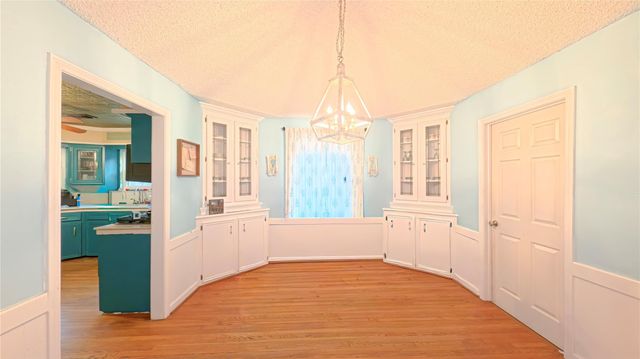 1015 Woodhorn Drive, Houston, TX 77062