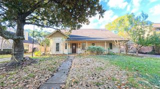 1015 Woodhorn Drive, Houston, TX 77062