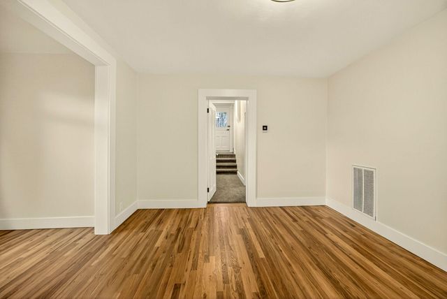 527 Chestnut Street, Ashland, OR 97520