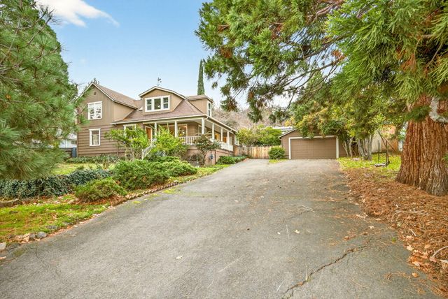 527 Chestnut Street, Ashland, OR 97520