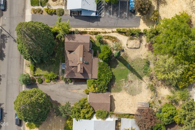 527 Chestnut Street, Ashland, OR 97520