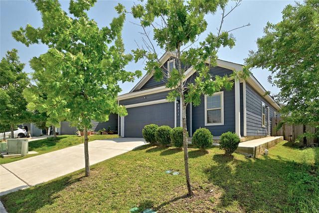 7013 Tonka LN, Austin, TX 78744