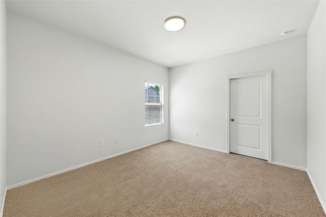 7013 Tonka LN, Austin, TX 78744