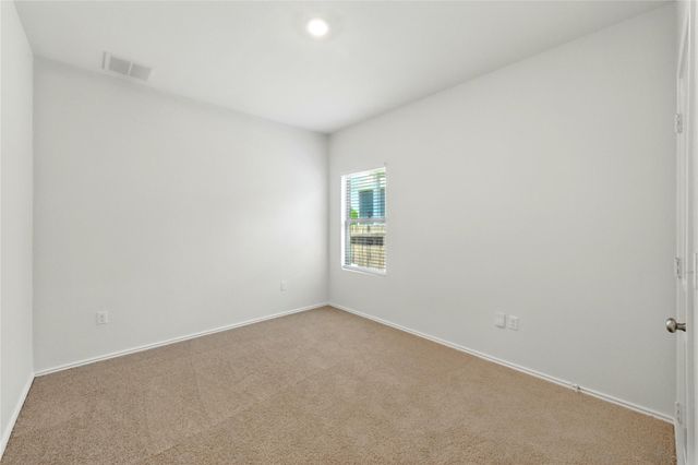 7013 Tonka LN, Austin, TX 78744