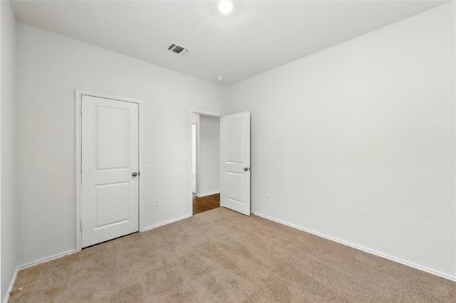 7013 Tonka LN, Austin, TX 78744