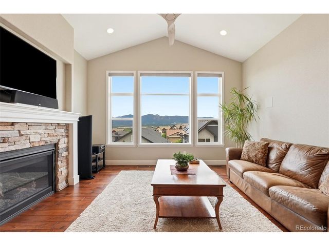 1394 Promontory Bluff Vw, Colorado Springs, CO 80921