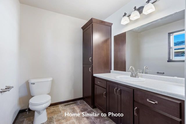 1743 BETTY JEAN LANE, Green Bay, WI 54313