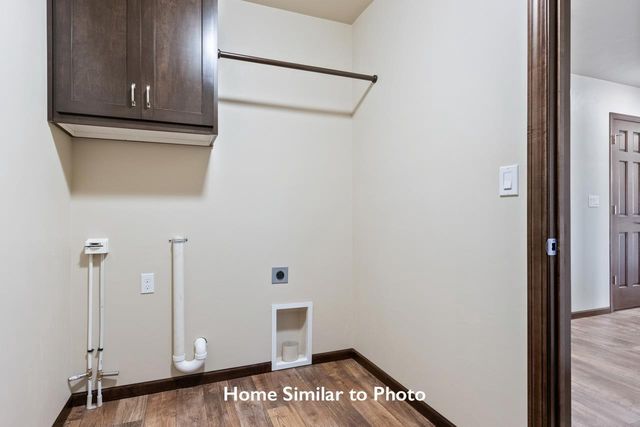 1743 BETTY JEAN LANE, Green Bay, WI 54313