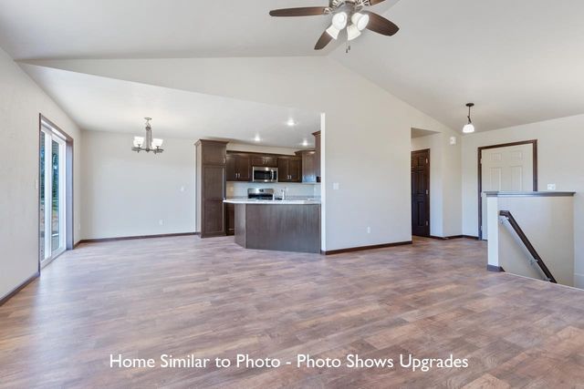 1743 BETTY JEAN LANE, Green Bay, WI 54313