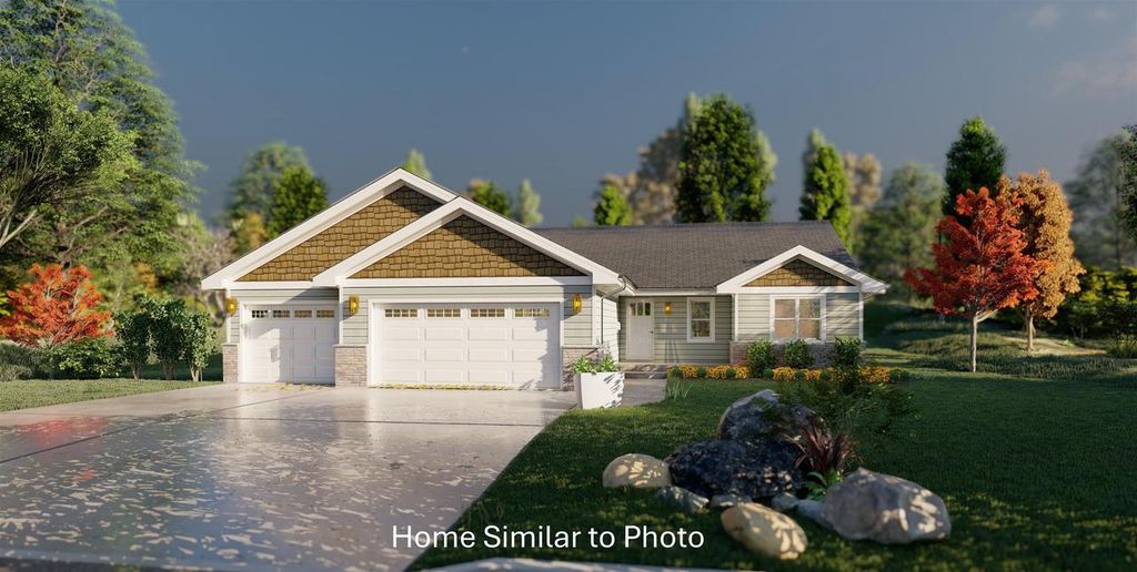 1743 BETTY JEAN LANE, Green Bay, WI 54313