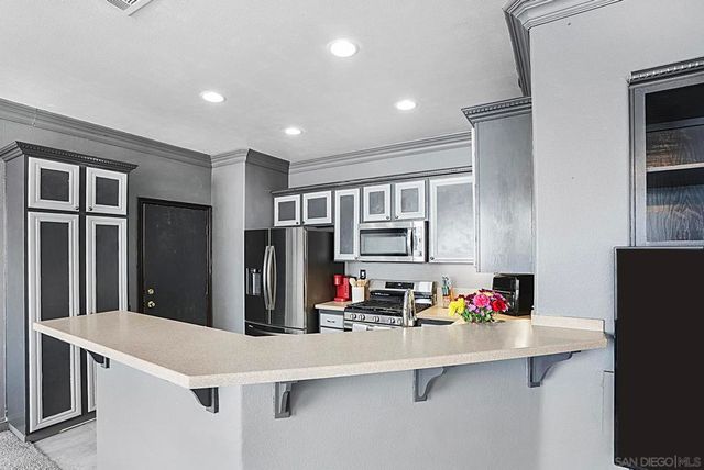 1411 Santa Rita E, Chula Vista, CA 91913