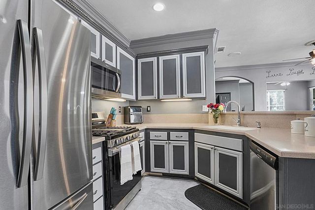 1411 Santa Rita E, Chula Vista, CA 91913