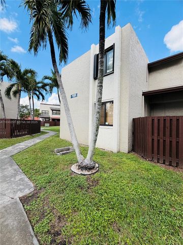 10296 NW 9th St Cir 203, Miami, FL 33172