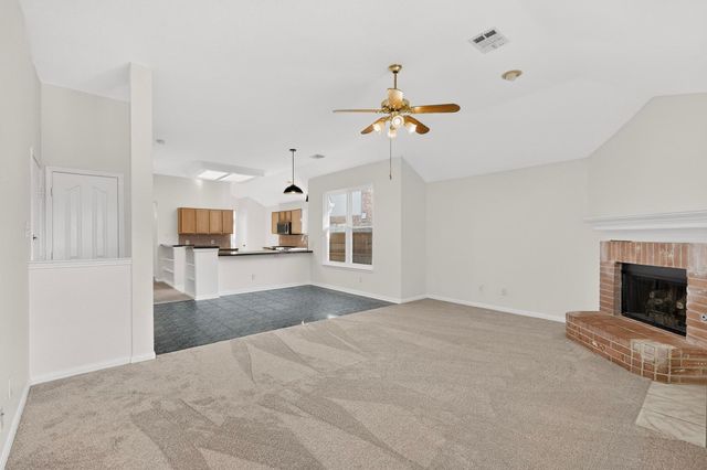 4557 Highridge Drive, The Colony, TX 75056