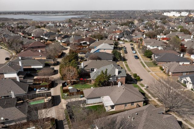 4557 Highridge Drive, The Colony, TX 75056