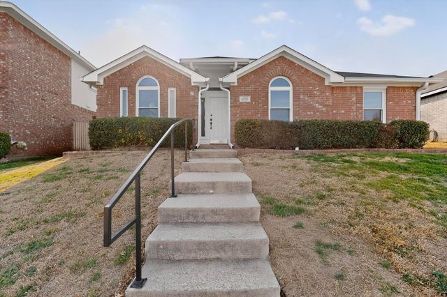 4557 Highridge Drive, The Colony, TX 75056