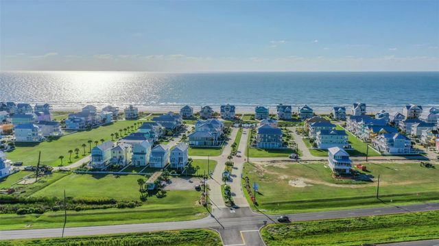 11727 Opihi, Galveston, TX 77554