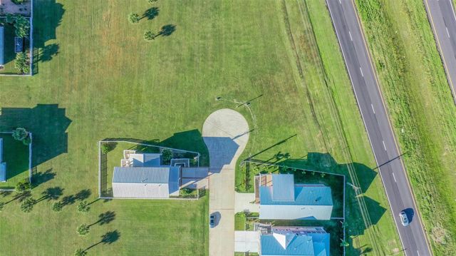 11727 Opihi, Galveston, TX 77554