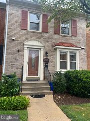 10218 ARIZONA CIR #16, Bethesda, MD 20817