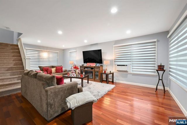 67 Spring Valley Avenue, Hackensack, NJ 07601