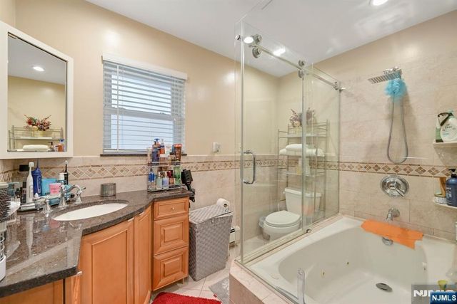 67 Spring Valley Avenue, Hackensack, NJ 07601