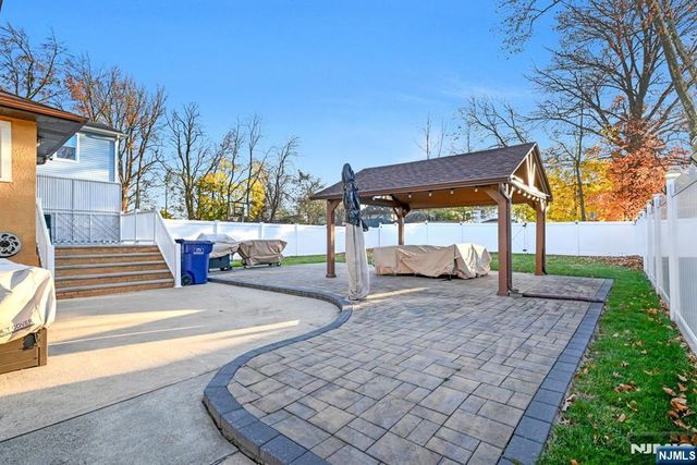 67 Spring Valley Avenue, Hackensack, NJ 07601