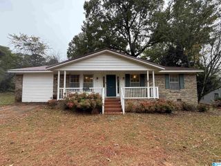 204 SARA LYNN DRIVE, Sylacauga, AL 35150
