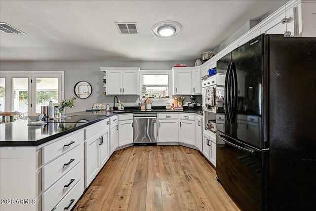 607 W 15TH Street, Tempe, AZ 85281