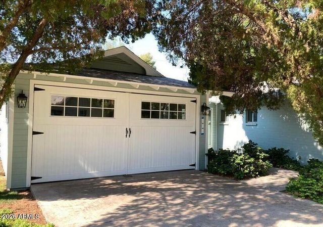 607 W 15TH Street, Tempe, AZ 85281