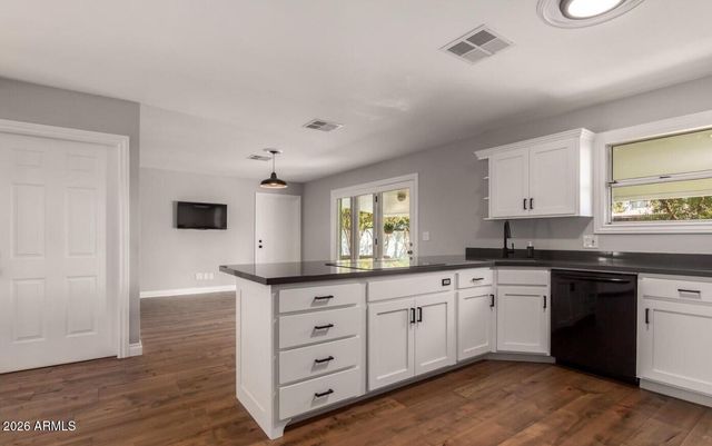 607 W 15TH Street, Tempe, AZ 85281