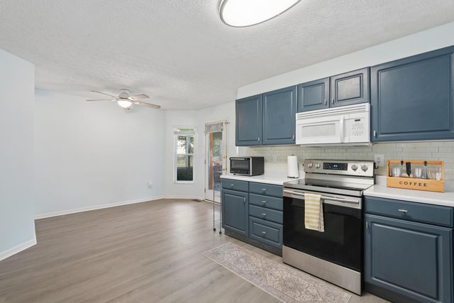 335 Edgemont Court, Pataskala, OH 43062