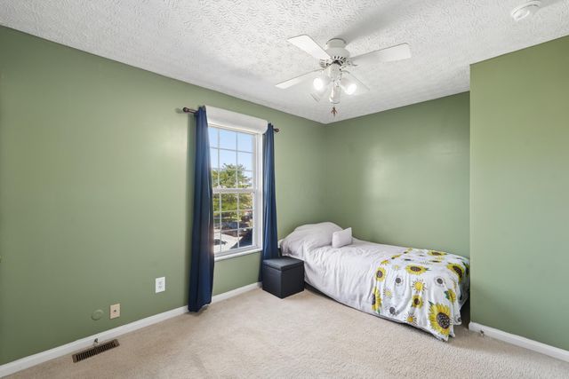 335 Edgemont Court, Pataskala, OH 43062