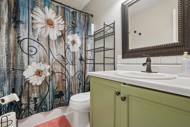 335 Edgemont Court, Pataskala, OH 43062