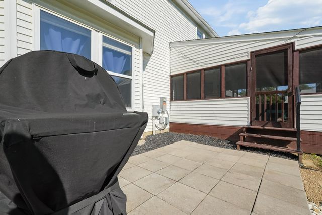 335 Edgemont Court, Pataskala, OH 43062
