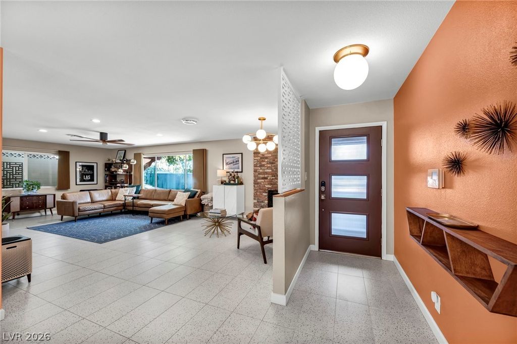 2916 Colanthe Avenue, Las Vegas, NV 89102 — photo 5