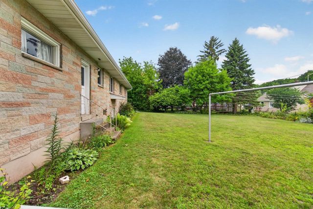 1068 Cedar STREET, West Bend, WI 53095