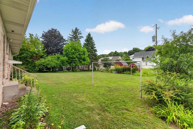 1068 Cedar STREET, West Bend, WI 53095
