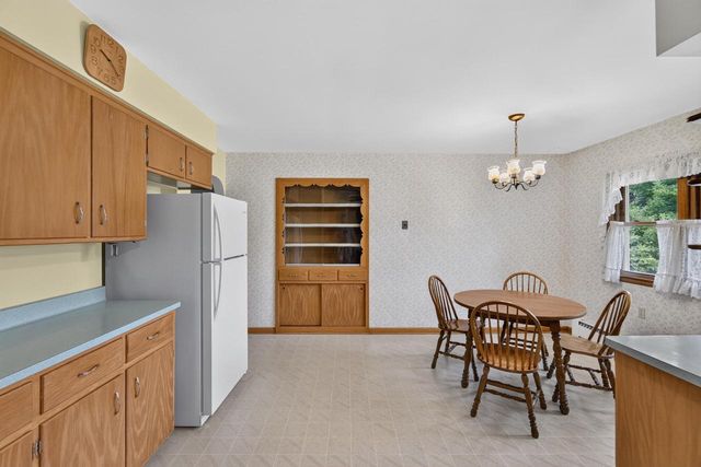 1068 Cedar STREET, West Bend, WI 53095