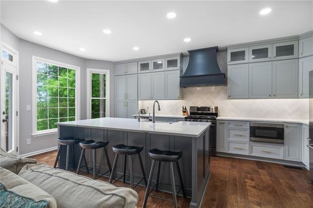 6105 Olde Atlanta Parkway, Suwanee, GA 30024