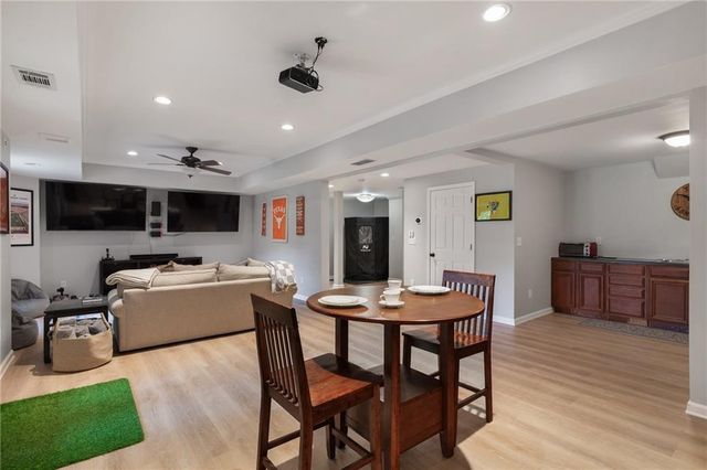 6105 Olde Atlanta Parkway, Suwanee, GA 30024