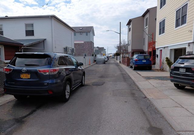 22 Nova Court, Brooklyn, NY 11229